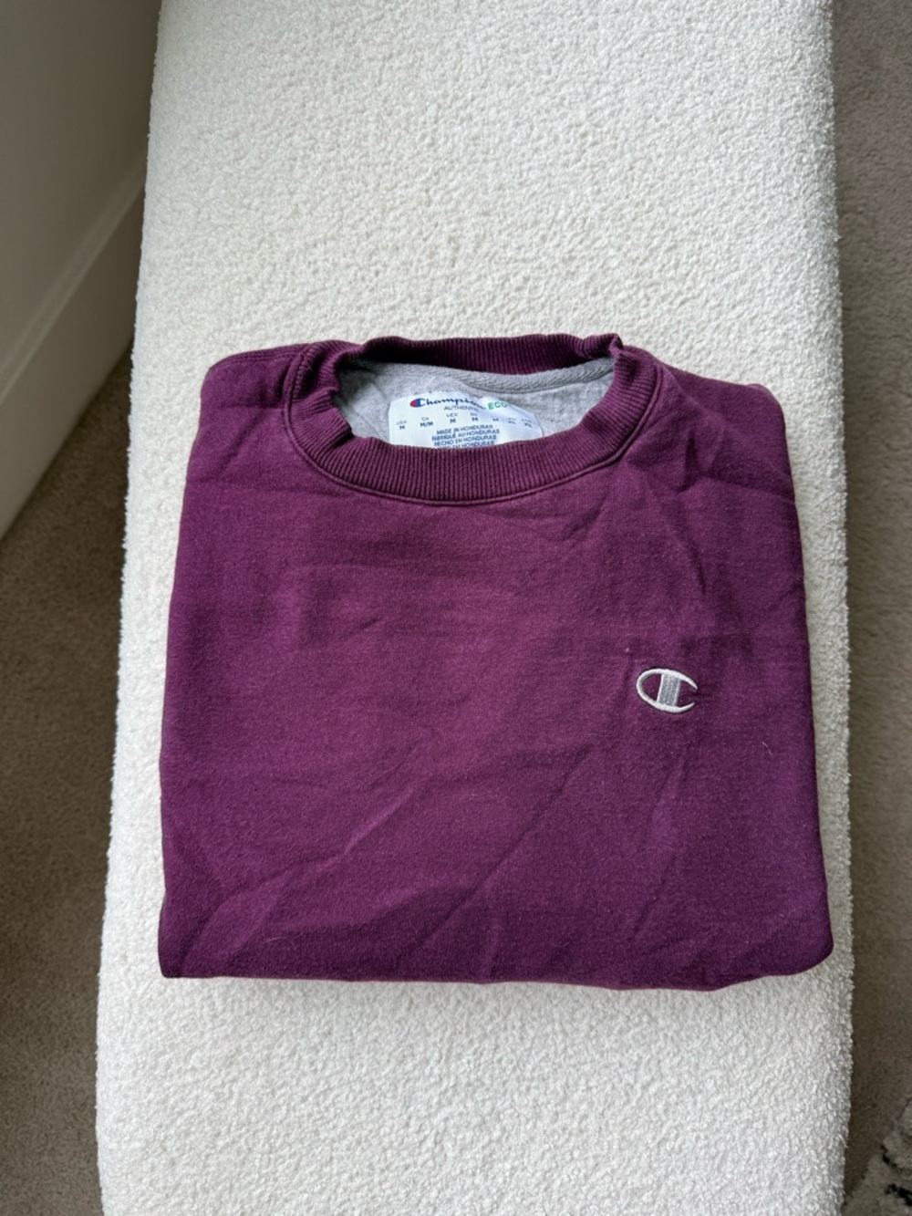 Champion Crewneck Sweatshirt in Plum Purple